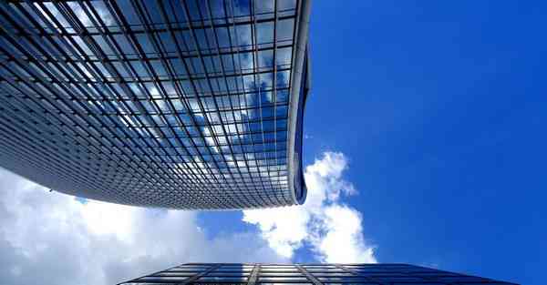 大数据包含设备数据的行业文章