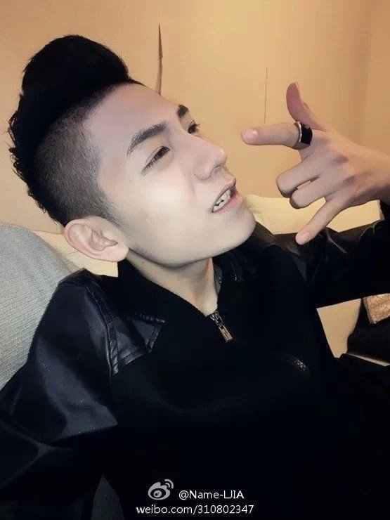 何奇友阅