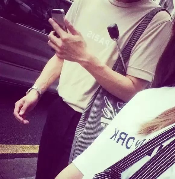 冉绿毓灵