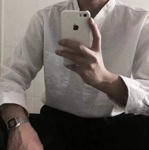 杨筠怡兴