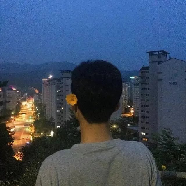 施雅剑羽