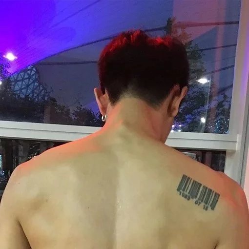 罗颖媚东