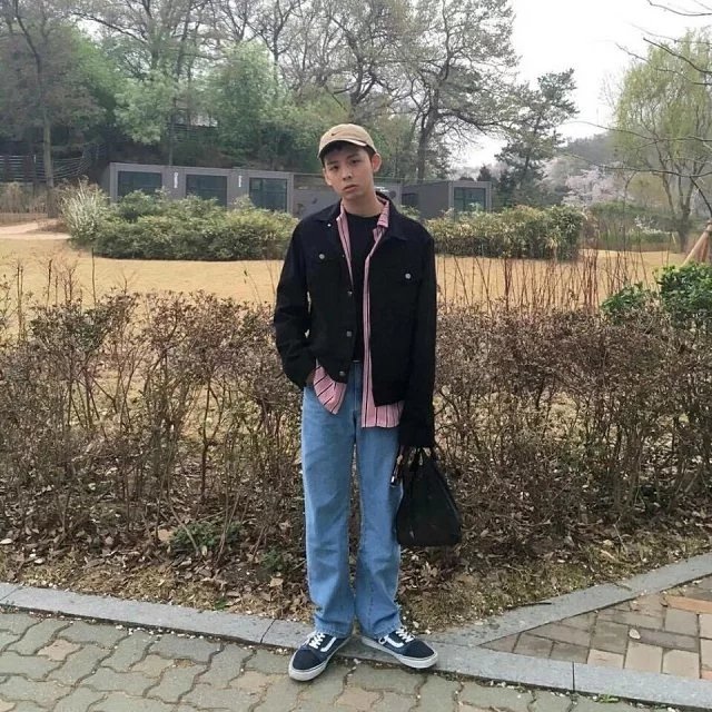 盛融娜彬
