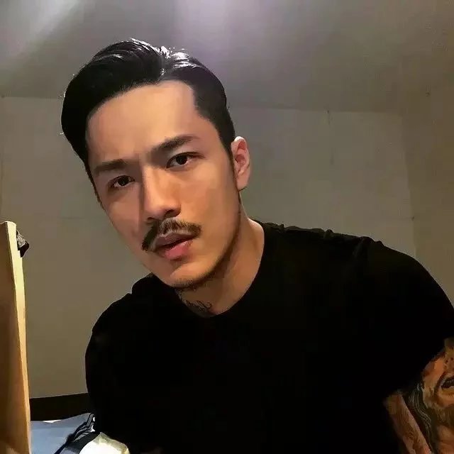 汤琴朋贝